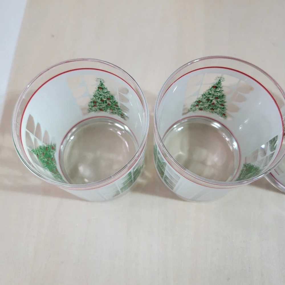 Set of 3 Vintage Christmas Tree Tumbler Glasses Frosted Window Design Red Rim‎